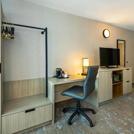 Comfort Inn Laval Eksteriør billede