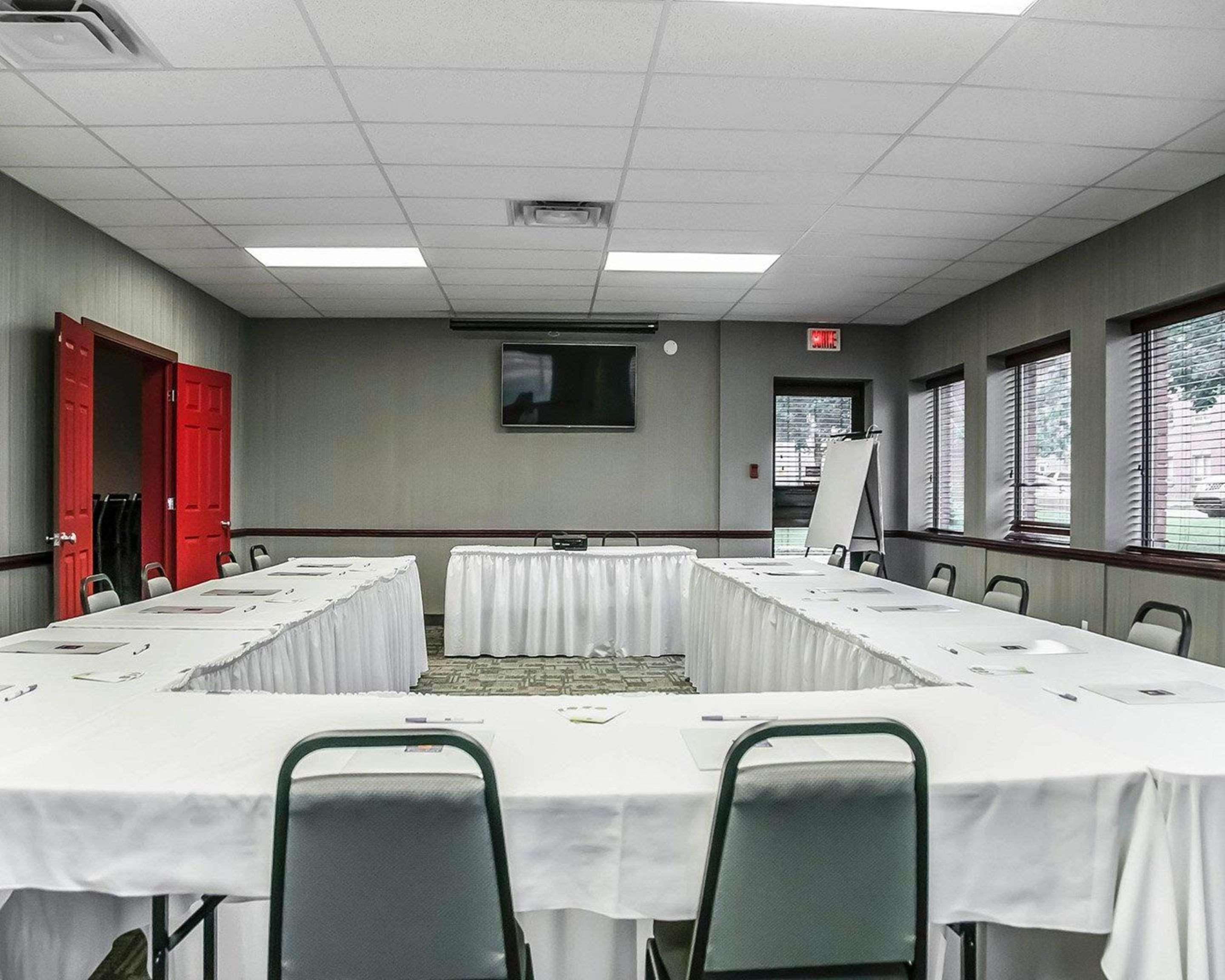 Comfort Inn Laval Eksteriør billede