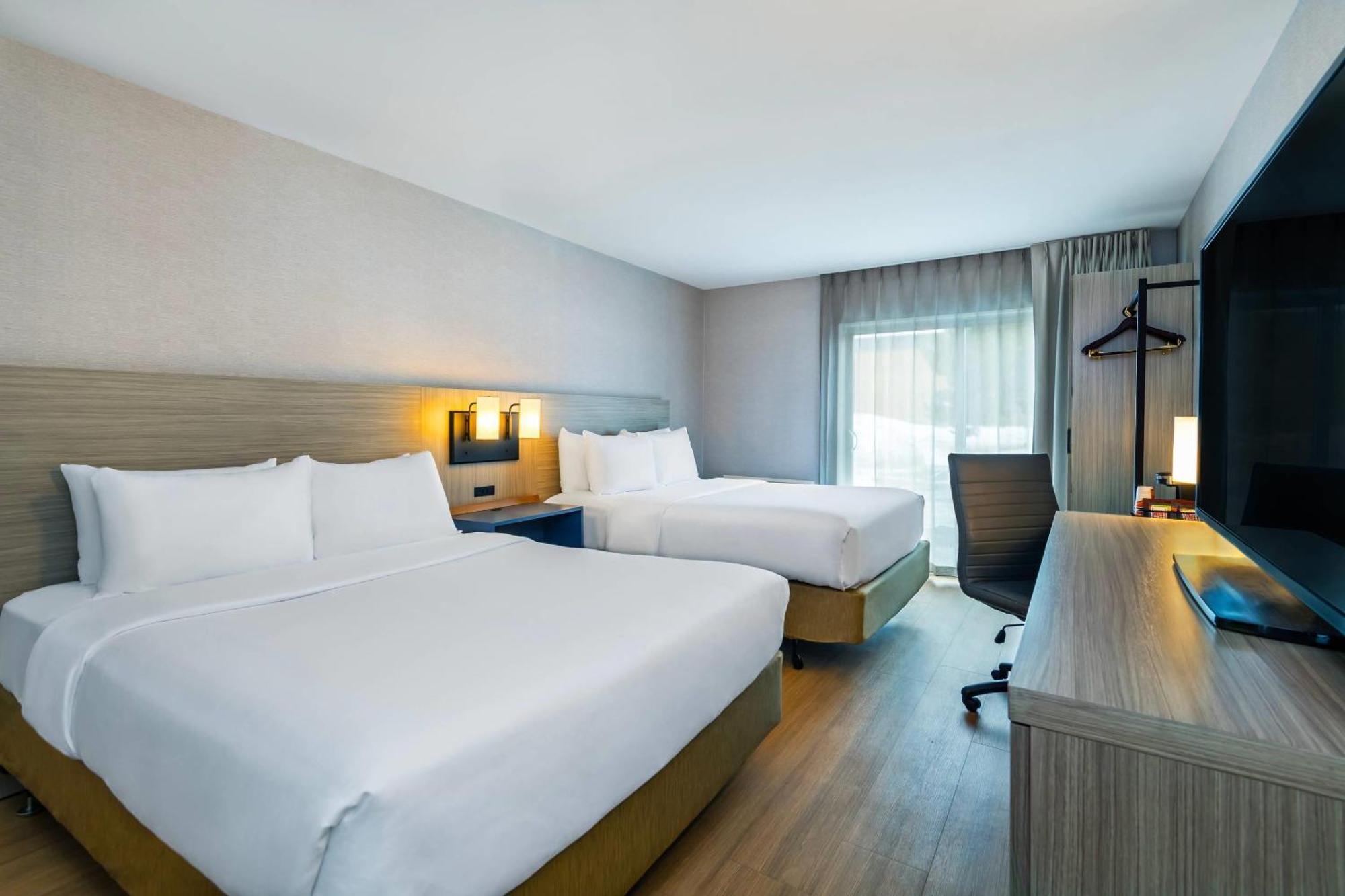 Comfort Inn Laval Eksteriør billede