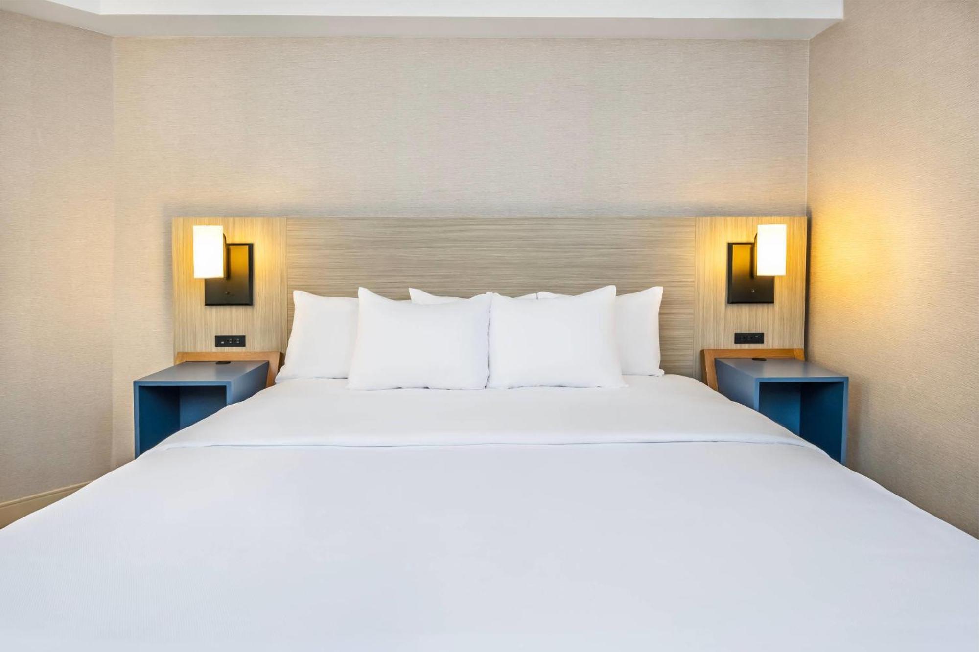 Comfort Inn Laval Eksteriør billede