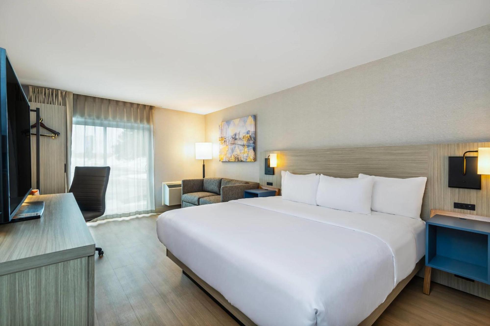 Comfort Inn Laval Eksteriør billede