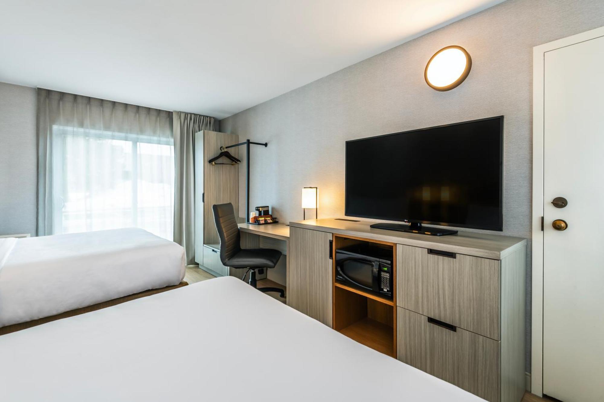 Comfort Inn Laval Eksteriør billede